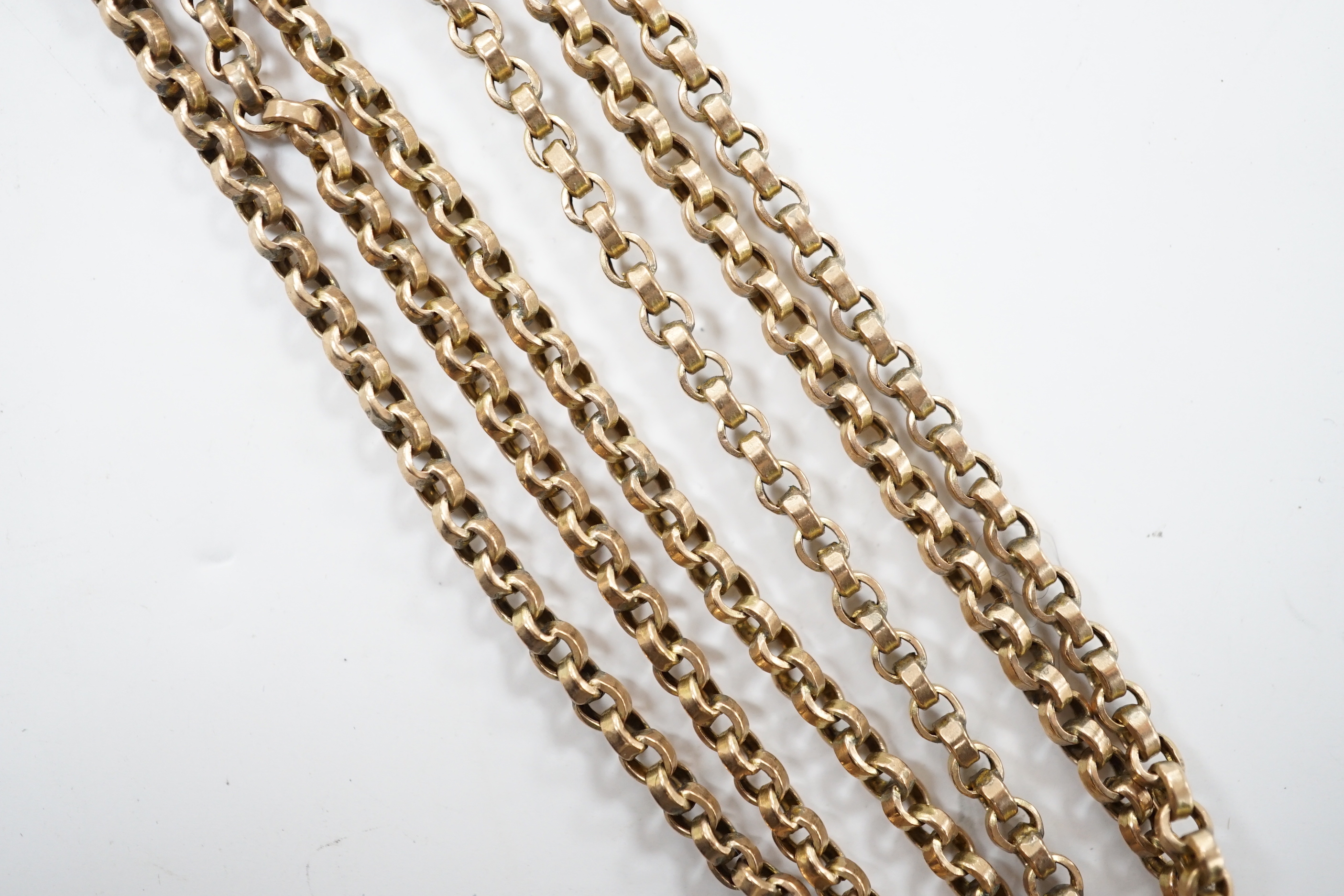 A Victorian 9ct graduated triple row albert, 47cm, 23.7 grams.